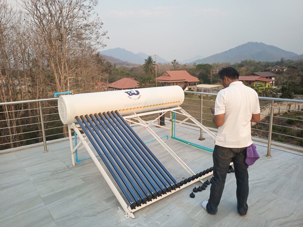 Solar water heater install and week one BJ Pool & Watersupply